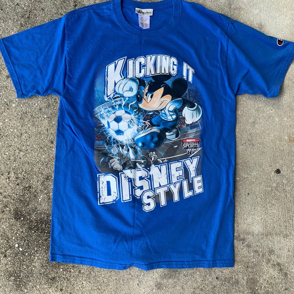 Kicking it Disney style, Mickey champion shirt sqd